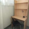 Habitación con escritorio en Rooms Monserrat, departamentos compartidos, Buenos Aires