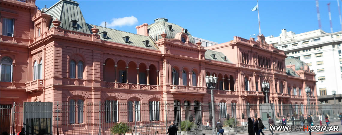 Fachada de La Casa Rosada