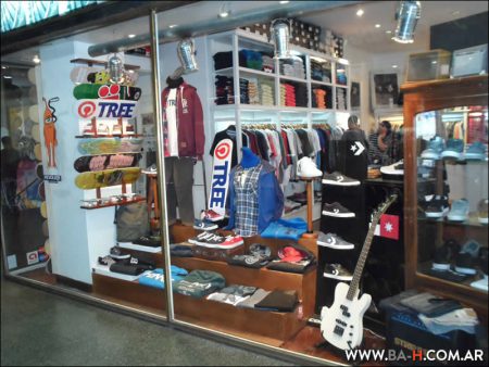 Galería Bond Street, ropa alternativa, diseño independiente