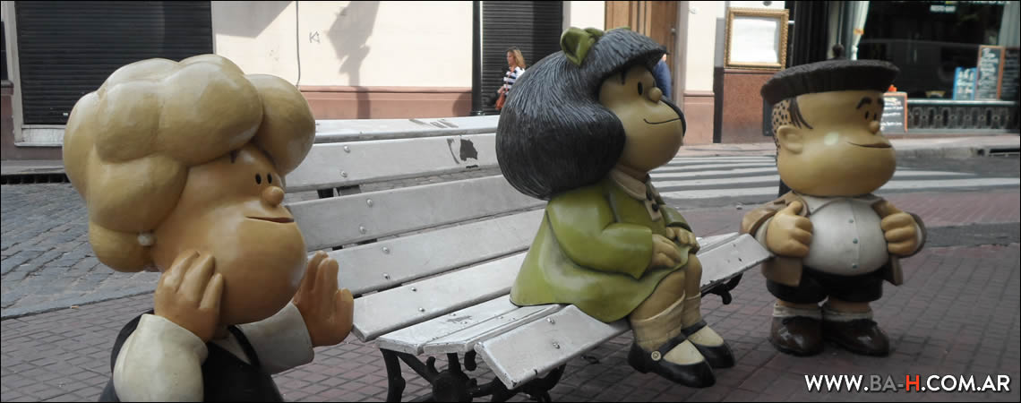 Recorrido a pie por San Telmo: escultura de Mafalda