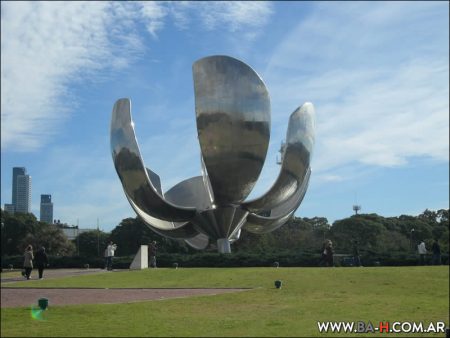 Floralis Genérica Buenos Aires