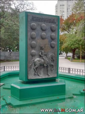 Monumento Plaza General San Martín